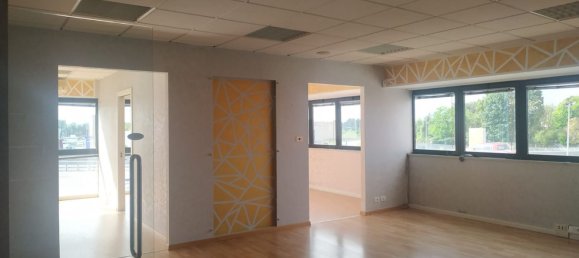 Büro in Udine, Italy 400m², Nr. 339672 7