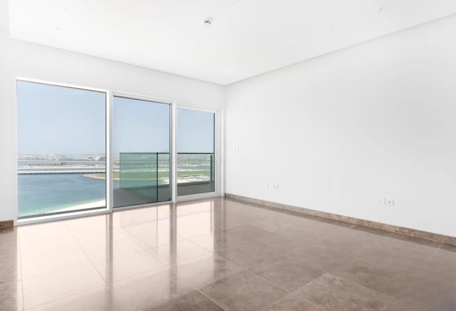 2 bedrooms Apartment in Dubai, UAE No. 21464