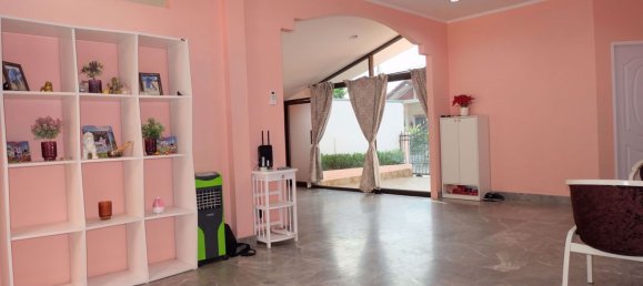 3 bedrooms Cafe / restaurant in Pattaya, Thailand No. 1902 17