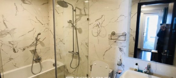 3 bedrooms Apartment in Tay Ho, Vietnam No. 898 8