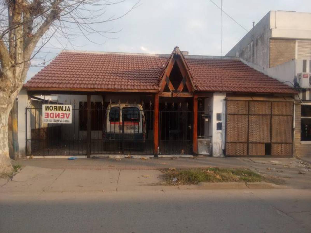 Дом с 3 спальнями в провинция Санта-Фе, Аргентина № 14423