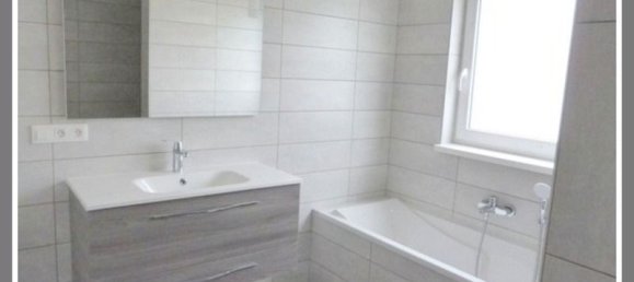 3 bedrooms House in Epping, France No. 211310 5