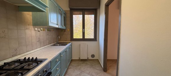 3 rooms Apartment in Carpi, Italy No. 72839 9