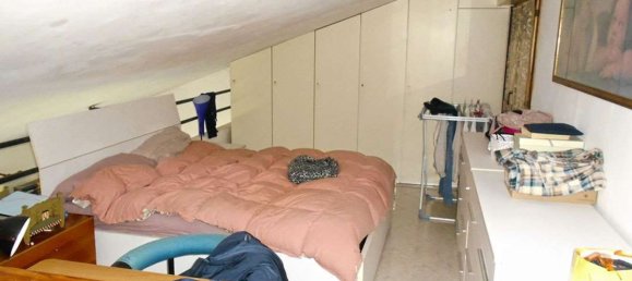 3 bedrooms Apartment in Siena, Italy No. 321444 9