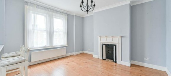 Apartamento de 4 dormitorios en Forest Hill, United Kingdom No. 11907 2