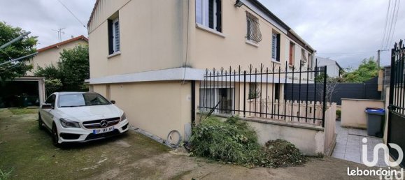 4 bedrooms House in Bezons, France No. 361435 4