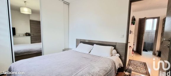 4 bedrooms House in Bezons, France No. 361435 5