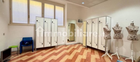 Escritório de 5 divisões em Milan, Italy N.º 292123 12