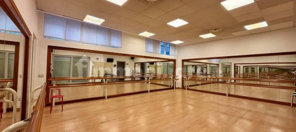 Escritório de 5 divisões em Milan, Italy N.º 292123 9