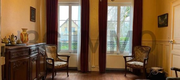 Casa de 5 dormitorios en Provins, France No. 197554 5