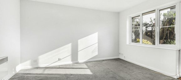 1 Schlafzimmer Gewerbliche Immobilie in Egham, United Kingdom, Nr. 8650 9