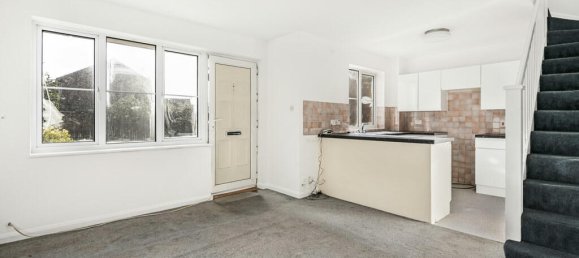 1 Schlafzimmer Gewerbliche Immobilie in Egham, United Kingdom, Nr. 8650 6