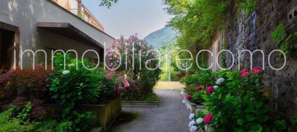 3 bedrooms Penthouse in Faggeto Lario, Italy No. 327773 23
