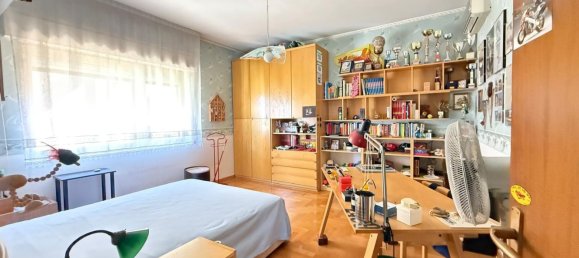 6 bedrooms Apartment in Reggio Calabria, Italy No. 372419 17