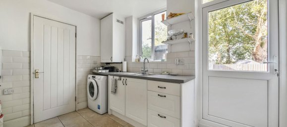 1 غرف نوم طابقين في London, United Kingdom رقم 7697 9