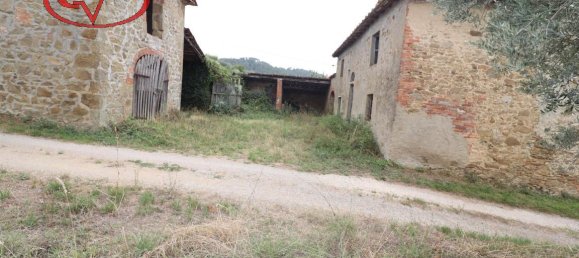 6 rooms Villa in Montevarchi, Italy No. 234890 11