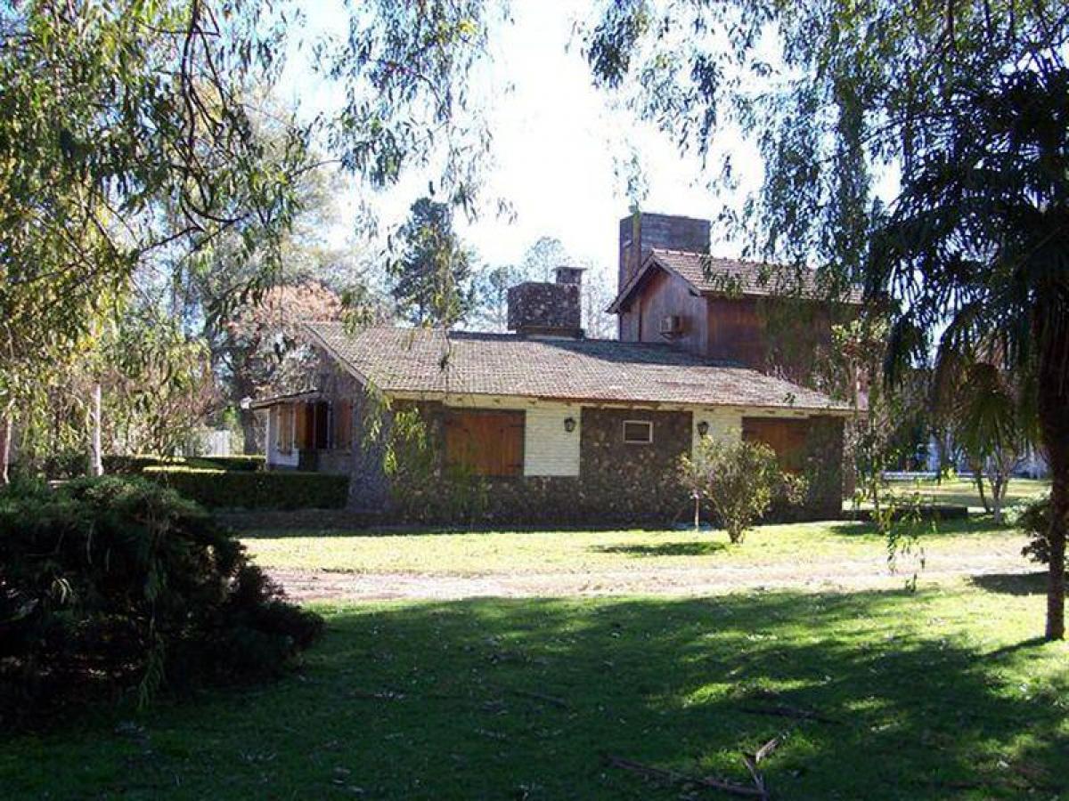 4 bedrooms House in Tigre, Argentina No. 6213