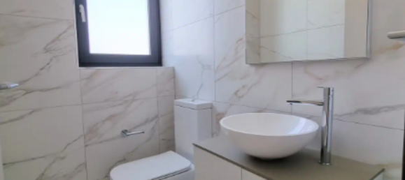 Квартира с 3 спальнями в Лимассол, Кипр № 8592 12