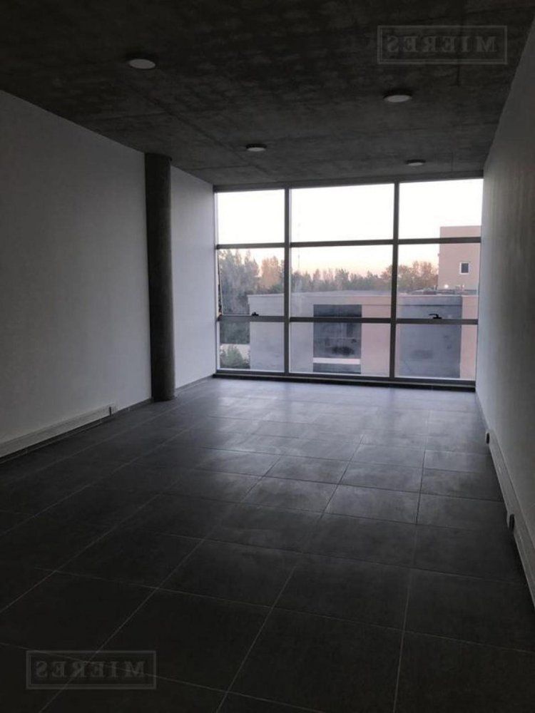  Office in Pilar, Argentina No. 107254