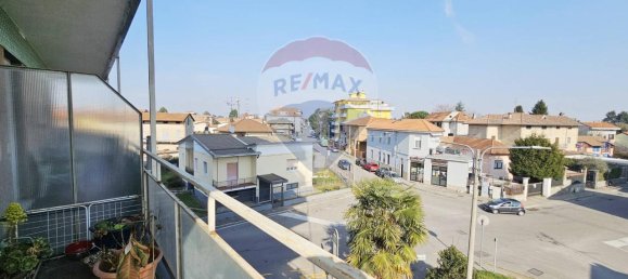 3غرفة شقة في Busto Arsizio, Italy رقم 38311 19