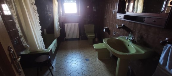 5 bedrooms House in Guardo, Spain No. 80602 12