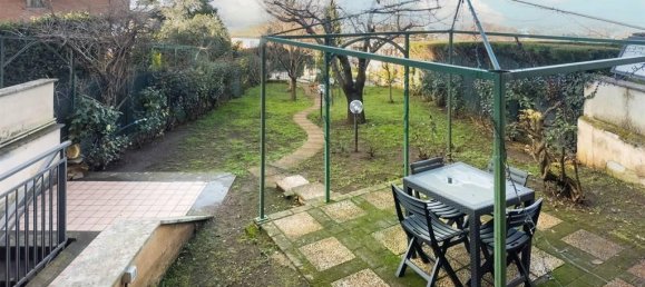 3غرفة شقة في Poli, Italy رقم 31909 10