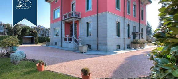 Вилла с 4 спальнями в Милан, Италия № 331177 5