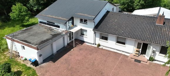 Здание с 14 комнатами в Майн-Кинциг, Германия № 309193 2