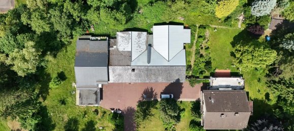 Здание с 14 комнатами в Майн-Кинциг, Германия № 309193 3