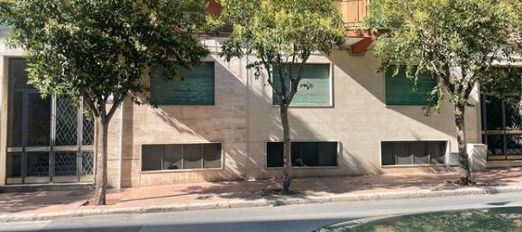 5غرفة شقة في Taranto, Italy رقم 257242 3