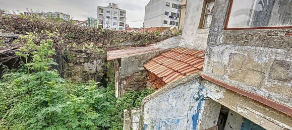 3 bedrooms House in Seixal, Portugal No. 131984 17