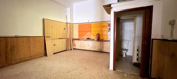 1-Zimmer Gewerbliche Immobilie in Palermo, Italy, Nr. 287976 7