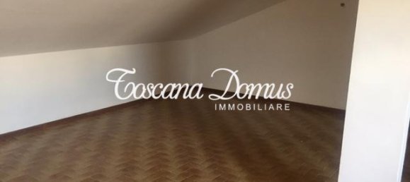 Квартира с 5 комнатами в Сиена, Италия № 34001 9