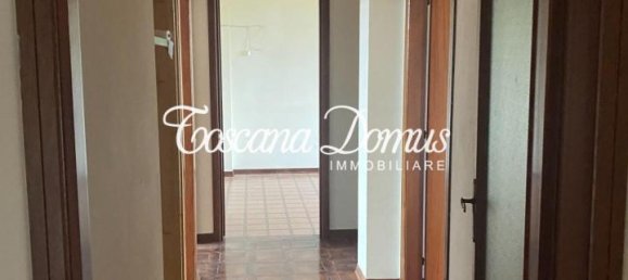 Квартира с 5 комнатами в Сиена, Италия № 34001 12