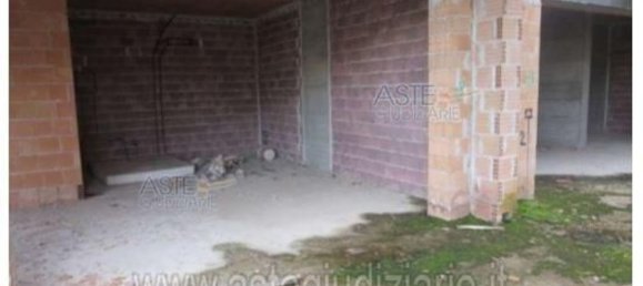 3 Schlafzimmer Haus in Castelfranco di Sotto, Italy, Nr. 342529 35