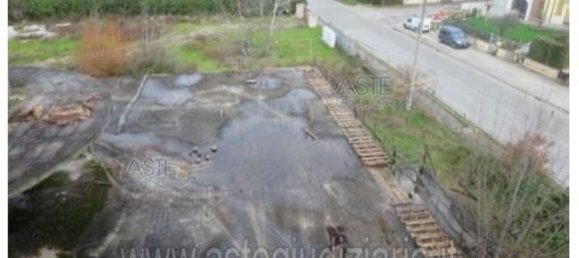 3 Schlafzimmer Haus in Castelfranco di Sotto, Italy, Nr. 342529 6