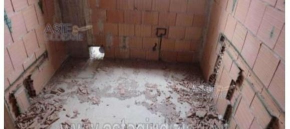 3 Schlafzimmer Haus in Castelfranco di Sotto, Italy, Nr. 342529 38