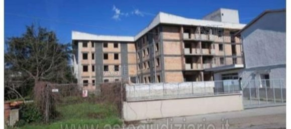 3 Schlafzimmer Haus in Castelfranco di Sotto, Italy, Nr. 342529 41