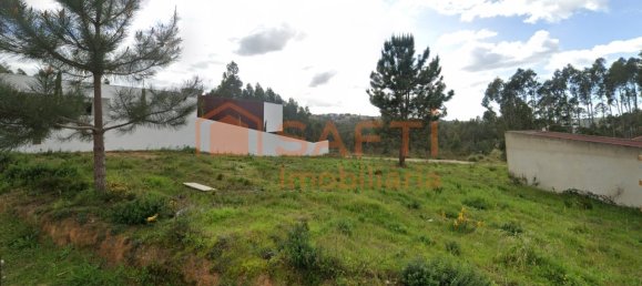 223m² Land in Leiria, Portugal No. 64106 9