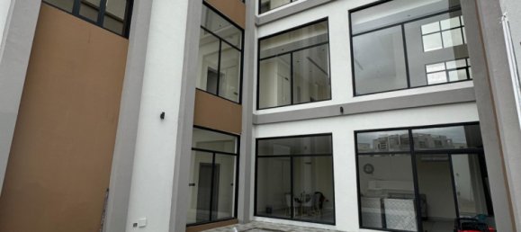 5 bedrooms Villa in Bawshar, Oman No. 1586 3