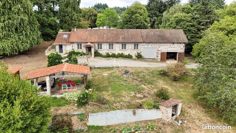 2 bedrooms House in La Croisille-sur-Briance, France No. 304421