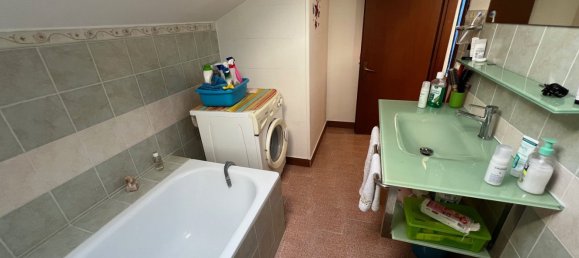 Studio in Rome, Italy No. 15687 6