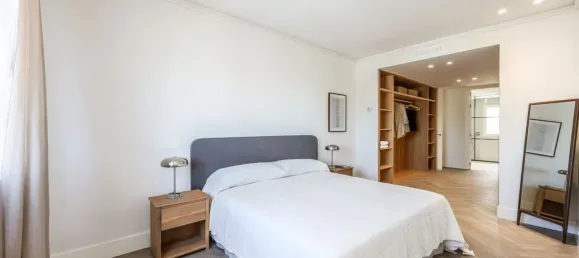 4 bedrooms Apartment in Madrid, Spain No. 139092 14