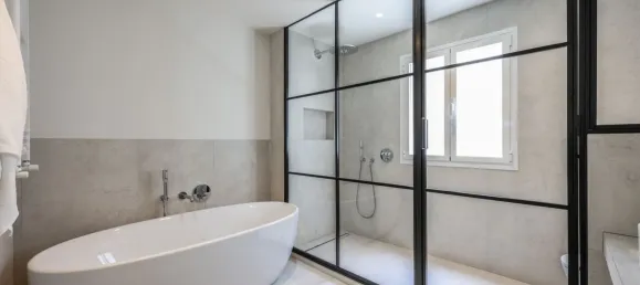 4 bedrooms Apartment in Madrid, Spain No. 139092 15