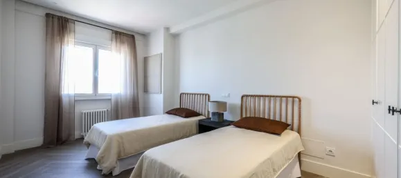 4 bedrooms Apartment in Madrid, Spain No. 139092 20