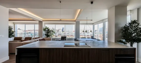 4 bedrooms Apartment in Madrid, Spain No. 139092 11