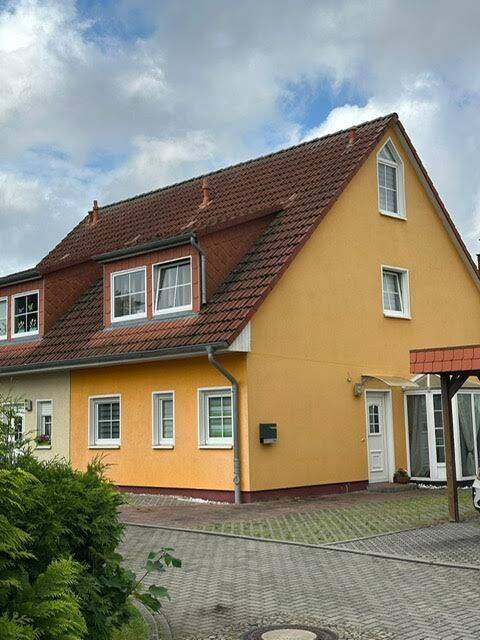 4 rooms Townhouse in Barnim, Germany No. 227788