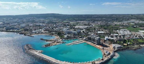 Вилла с 3 спальнями в Пернера, Кипр № 18650 7