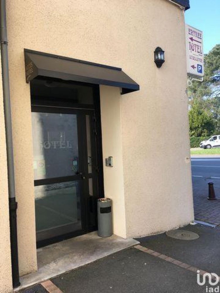 Fabrik in Guer, France 230m², Nr. 18586