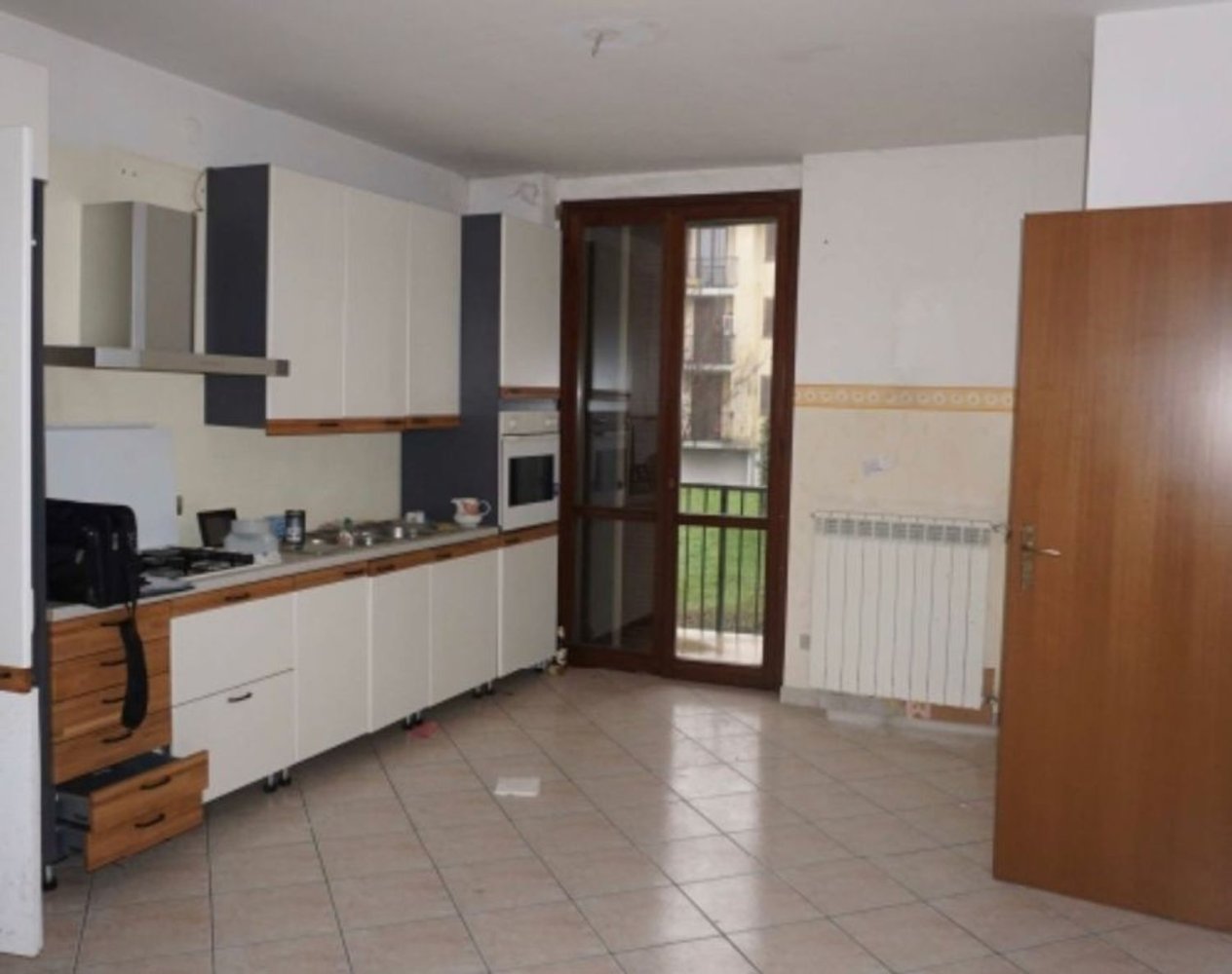3 rooms Apartment in Villanterio, Italy No. 196845
